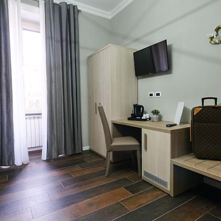 Home Suites Giolitti Rome Buitenkant foto